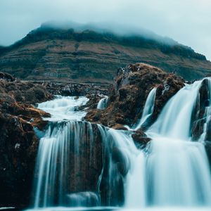Превью обои водопад, туман, течение, холмы
