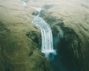 Превью обои водопад, туман, течение, вода, обрыв