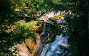 Превью обои водопад, вода, деревья, листья, пейзаж, природа