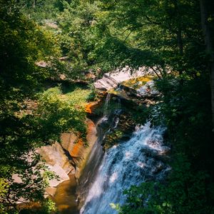 Превью обои водопад, вода, деревья, листья, пейзаж, природа