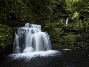 Превью обои водопад, вода, каскад, скала, мох, природа