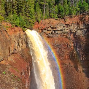 Превью обои водопад, вода, радуга, скала, природа