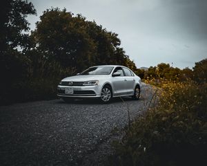 Превью обои volkswagen, автомобиль, серый, дорога