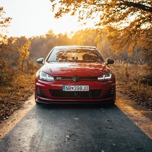 Превью обои volkswagen golf gti, volkswagen, машина, красный, вид спереди