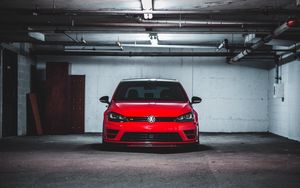 Превью обои volkswagen scirocco, volkswagen, машина, вид спереди