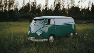 Превью обои volkswagen t1, volkswagen, машина, поле, трава