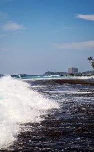 Превью обои волна, море, океан, брызги, берег