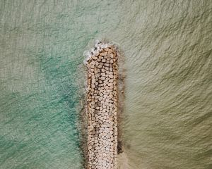 Превью обои волнолом, волнорез, вид сверху, море, камни, пляж, песок