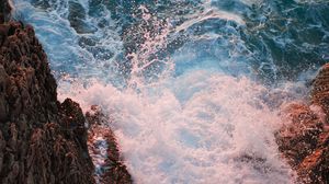 Превью обои волны, брызги, скалы, море, вода