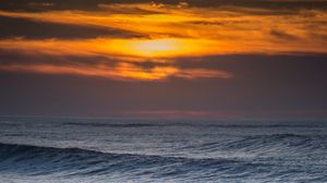 Превью обои волны, скалы, горизонт, солнце