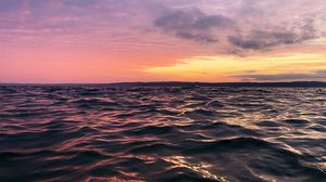 Превью обои волны, вода, горизонт, закат