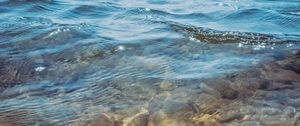 Превью обои волны, вода, прозрачный, озеро