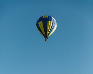 Превью обои воздушные шары, разноцветный, небо, полет