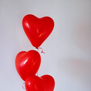 Превью обои воздушные шары, сердце, красный, любовь