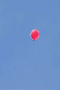 Превью обои воздушный шар, полет, одинокий, небо