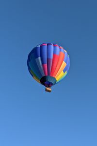 Превью обои воздушный шар, разноцветный, небо, полет
