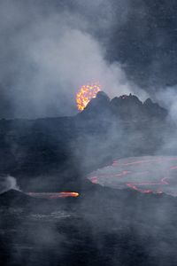 Превью обои вулкан, лава, дым, извержение