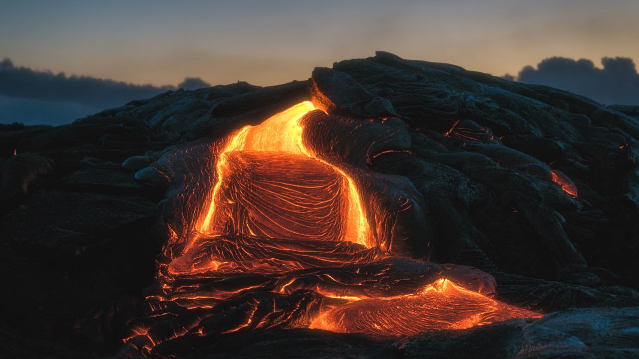 Обои вулкан, лава, огненный, плавление