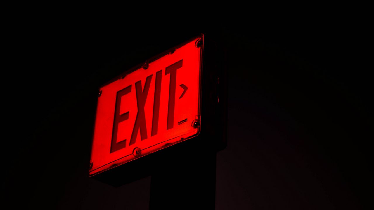 Обои выход, exit, вывеска, надпись