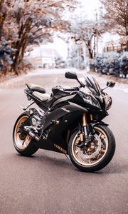 Превью обои yamaha r6, yamaha, мотоцикл, байк, черный, вид сбоку