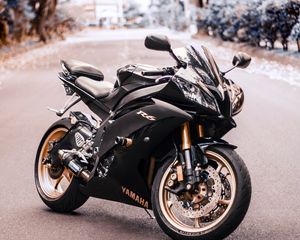 Превью обои yamaha r6, yamaha, мотоцикл, байк, черный, вид сбоку