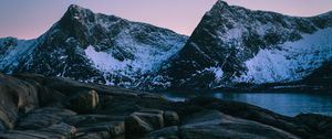 Превью обои закат, гора, озеро, заснеженный, норвегия