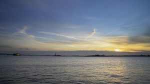 Превью обои закат, море, горизонт, небо, блики