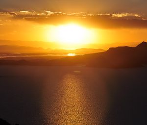 Превью обои закат, море, солнечный свет, горизонт, небо