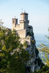 Превью обои замок, архитектура, скала