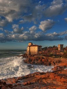 Превью обои замок, италия, небо, побережье, boccale castle livorno, облака, hdr