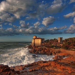 Превью обои замок, италия, небо, побережье, boccale castle livorno, облака, hdr