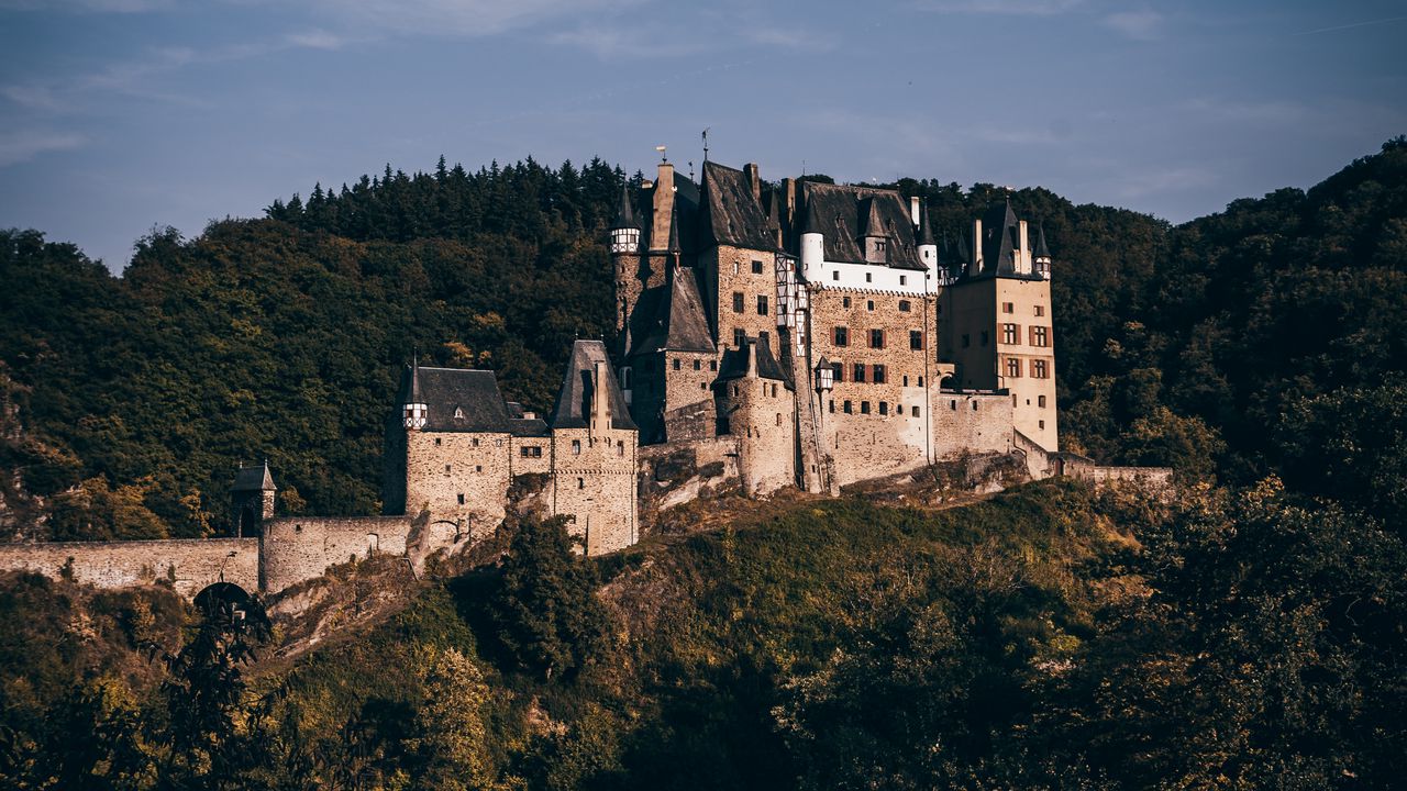 Обои замок, лес, архитектура, замок эльц, виршем, германия