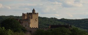 Превью обои замок, лес, деревья, горизонт, облака