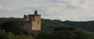 Превью обои замок, лес, деревья, горизонт, облака