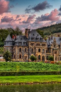 Превью обои замок, река, деревья, облака, холмы, вид