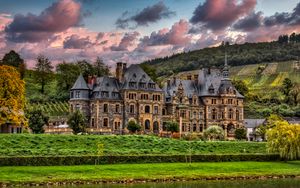 Превью обои замок, река, деревья, облака, холмы, вид