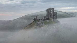 Превью обои замок, руины, гора, туман