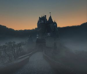 Превью обои замок, туман, горы, виршем, германия
