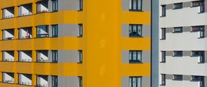 Превью обои здание, архитектура, окна, желтый