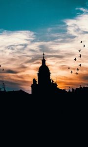 Превью обои здание, архитектура, силуэт, ночь, небо