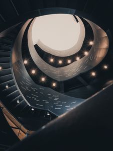 Превью обои здание, архитектура, спираль, фонари, свет
