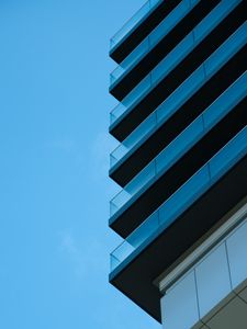 Превью обои здание, архитектура, стекло, небо, синий, минимализм