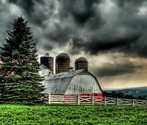 Превью обои здание, деревня, трава, природа, hdr, пасмурно