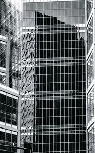 Превью обои здание, фасад, архитектура, окна, чб