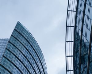 Превью обои здание, фасад, архитектура, отражение, современный, небо