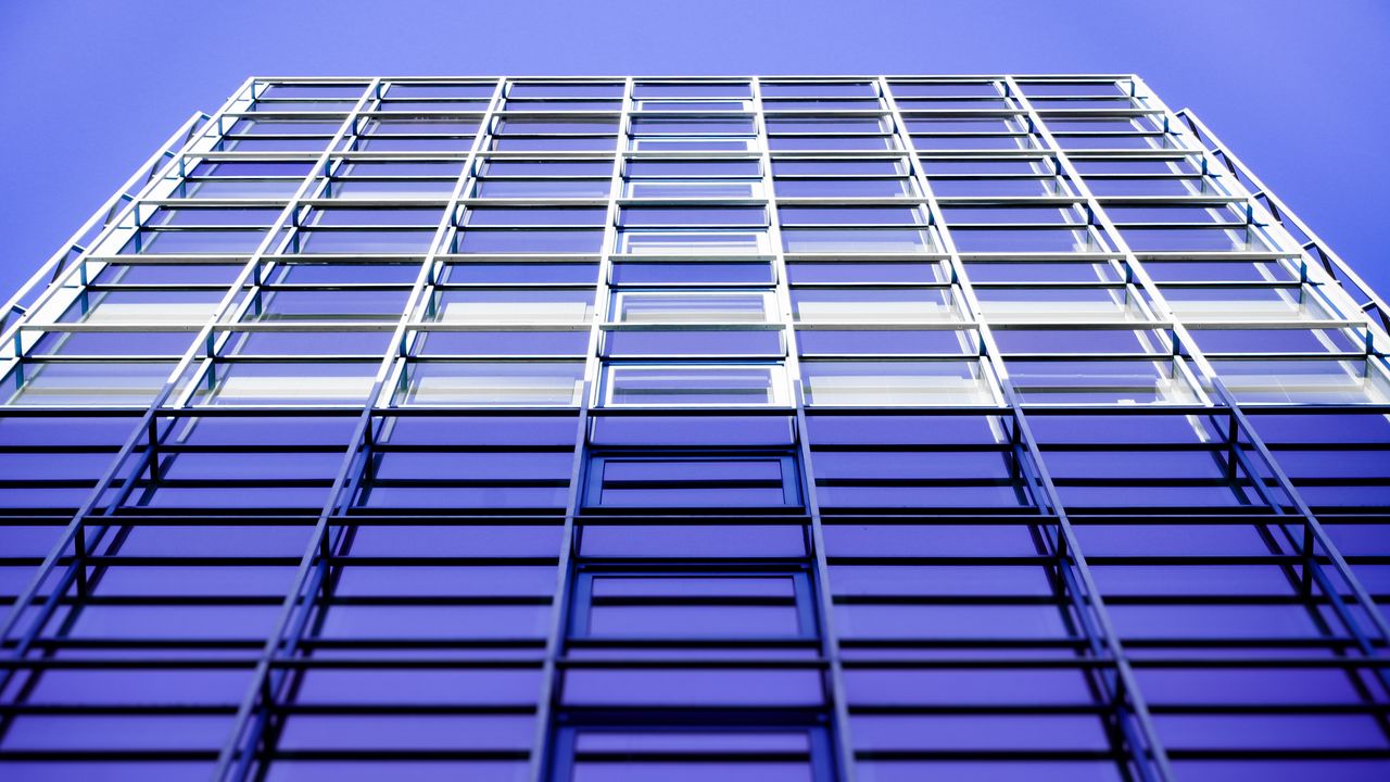 Обои здание, фасад, вид снизу, архитектура, синий