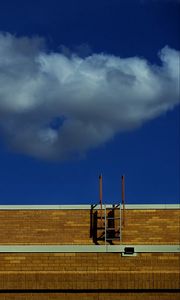 Превью обои здание, крыша, лестница, небо