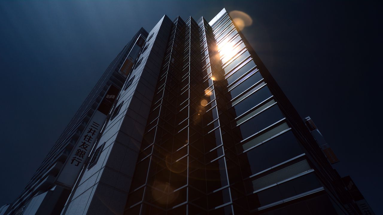 Обои здание, небоскреб, архитектура, блики, темный