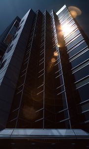 Превью обои здание, небоскреб, архитектура, блики, темный