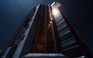 Превью обои здание, небоскреб, архитектура, блики, темный